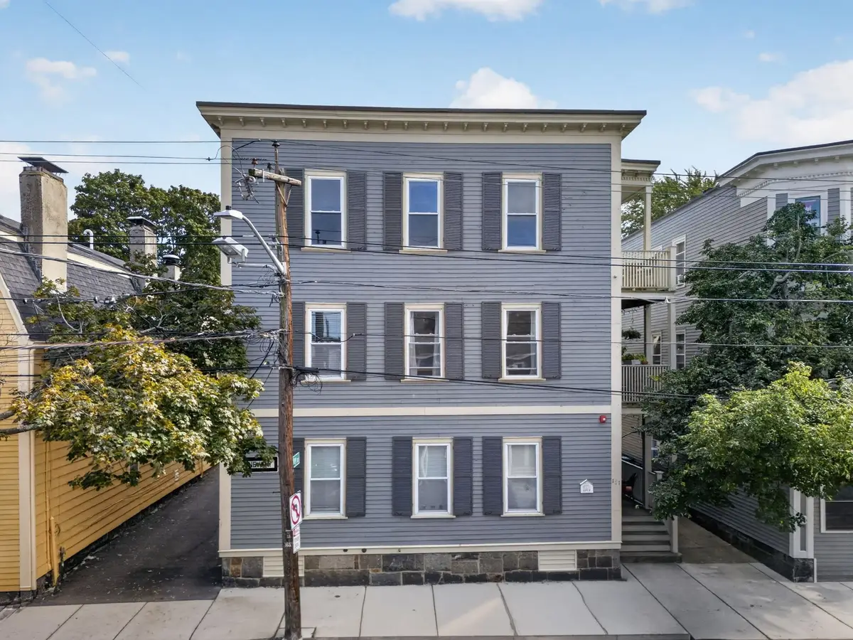 131 Derby St #1R, Salem, MA 01970 - #1