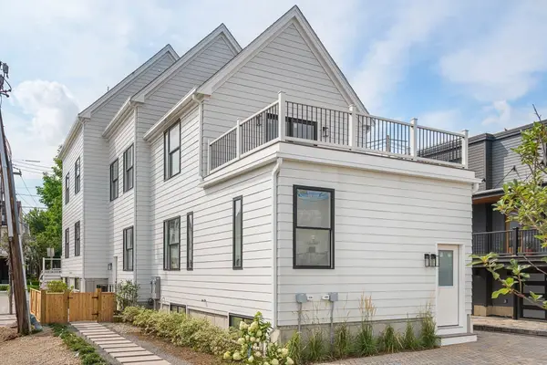 60 Franklin St #2, Somerville, MA 02145