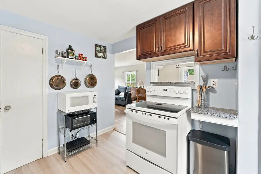 162 Clark St, Worcester, MA 01606 - #2