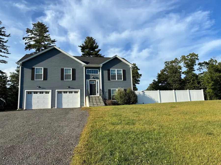 32 Indian Inn Rd, Thompson, CT 06277 - #2