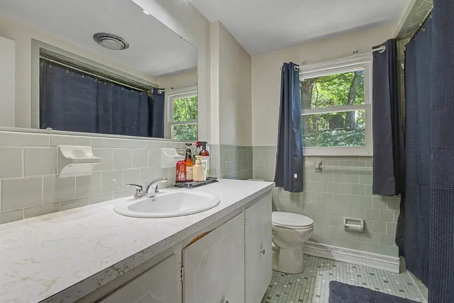 9 Johnson Ave, Johnston, RI 02919 - #3