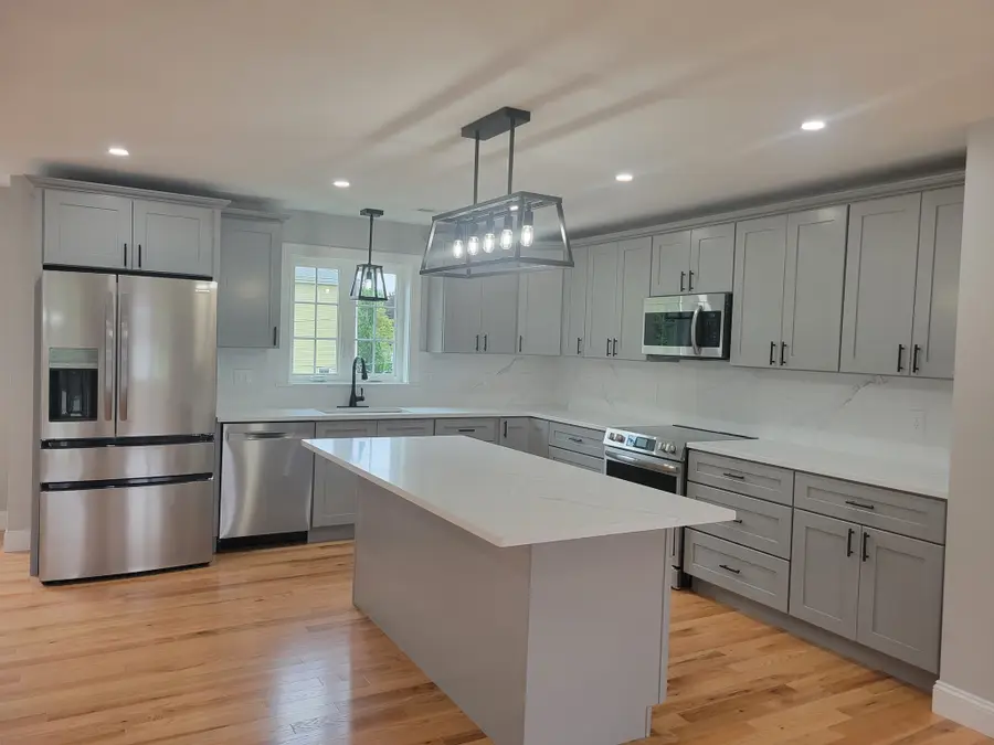 26 Bowker, Worcester, MA 01604 - #2