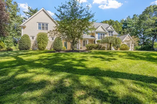234 Country Club Way, Kingston, MA 02364
