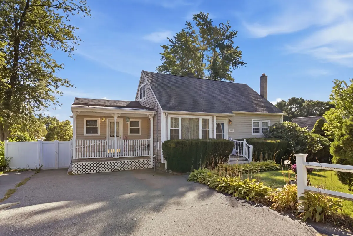 1259 Shawsheen St, Tewksbury, MA 01876 - #1