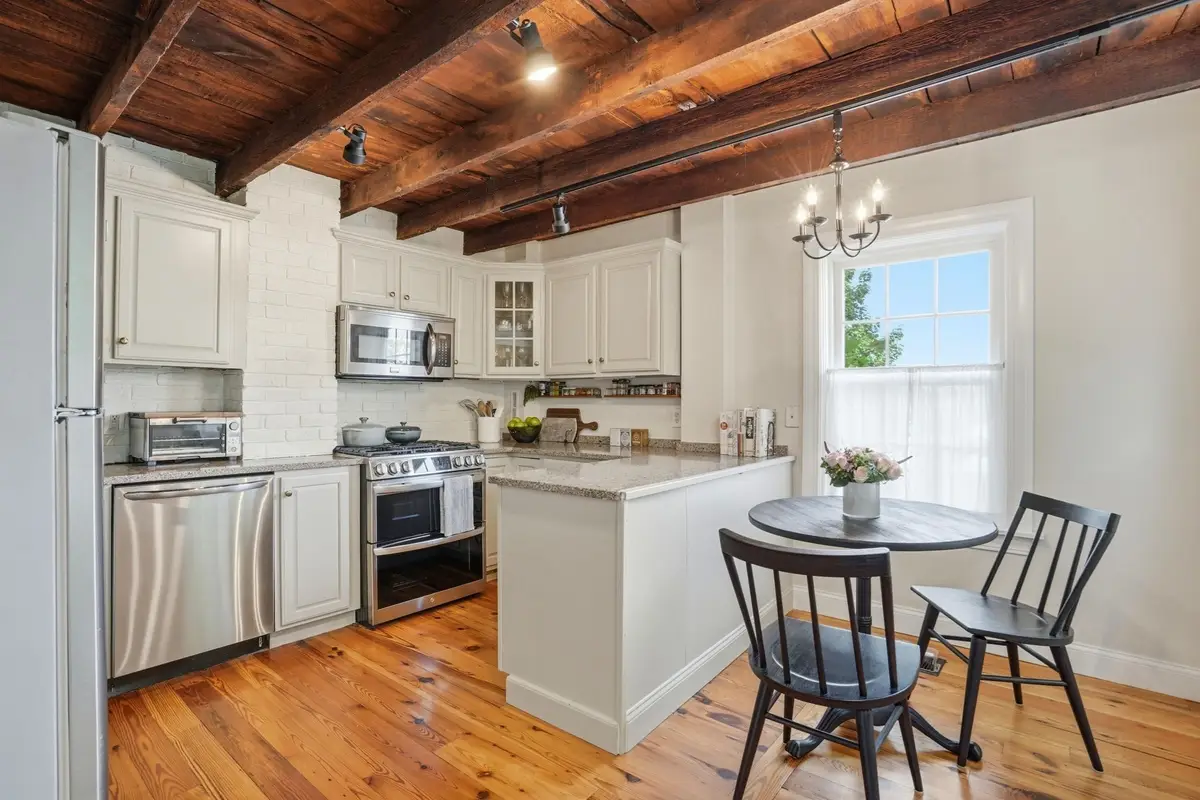 4 Short Street Pl #4, Boston, MA 02129 - #1