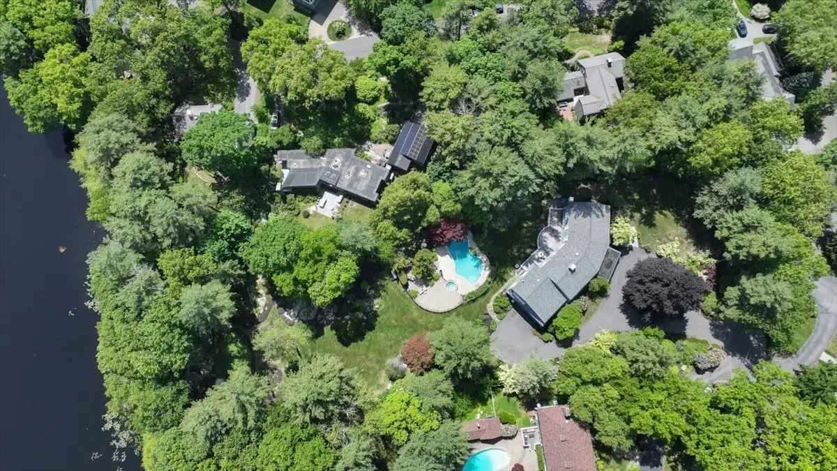 1 Grist Mill Lane, Hingham, MA 02043 - #1