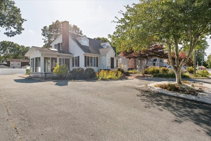 67 Ellsworth Dr, East Falmouth, MA 02536 - #3