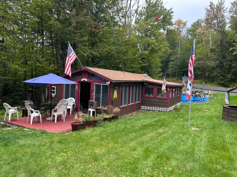 96 West St, Plainfield, MA 01070 - #2