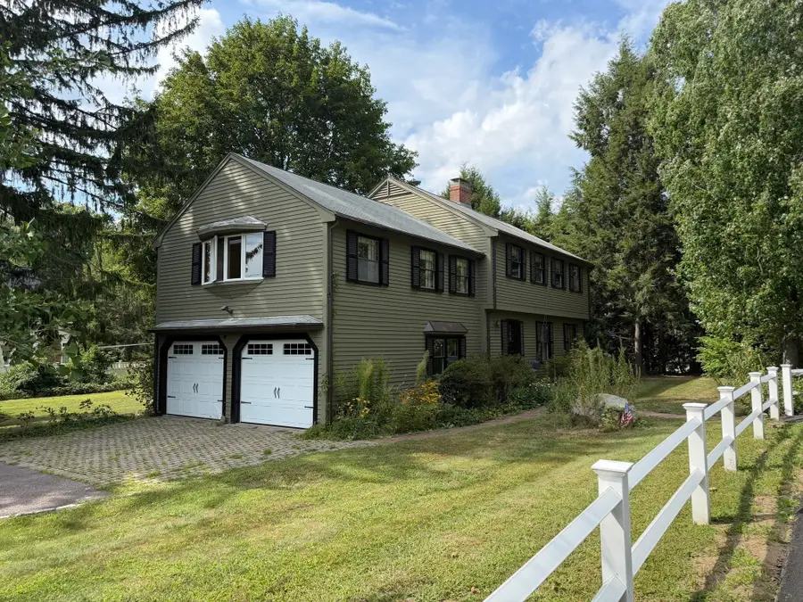 484 Weston Rd, Wellesley, MA 02482 - #2
