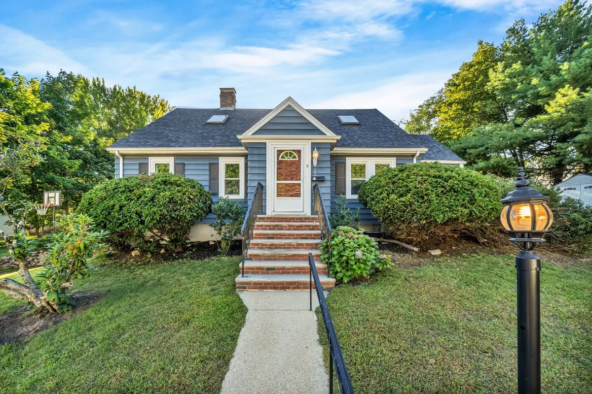 9 Priscilla Ln, Winchester, MA 01890 - #1