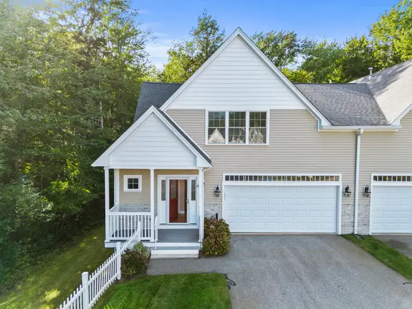 23 Northfield Dr #23, Rockland, MA 02370