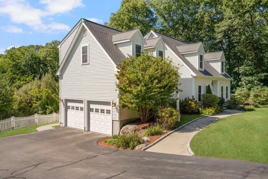 62 Pinsonnault Lane, North Attleboro, MA 02760 - #3