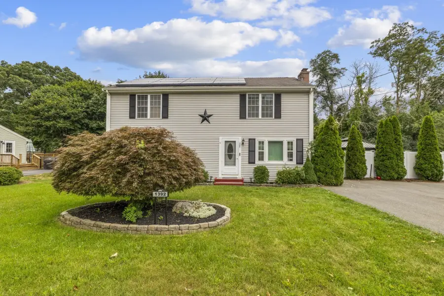 1392 Old Pleasant St, Bridgewater, MA 02324 - #2