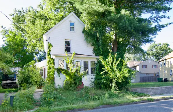 193 Sheridan St, Chicopee, MA 01013