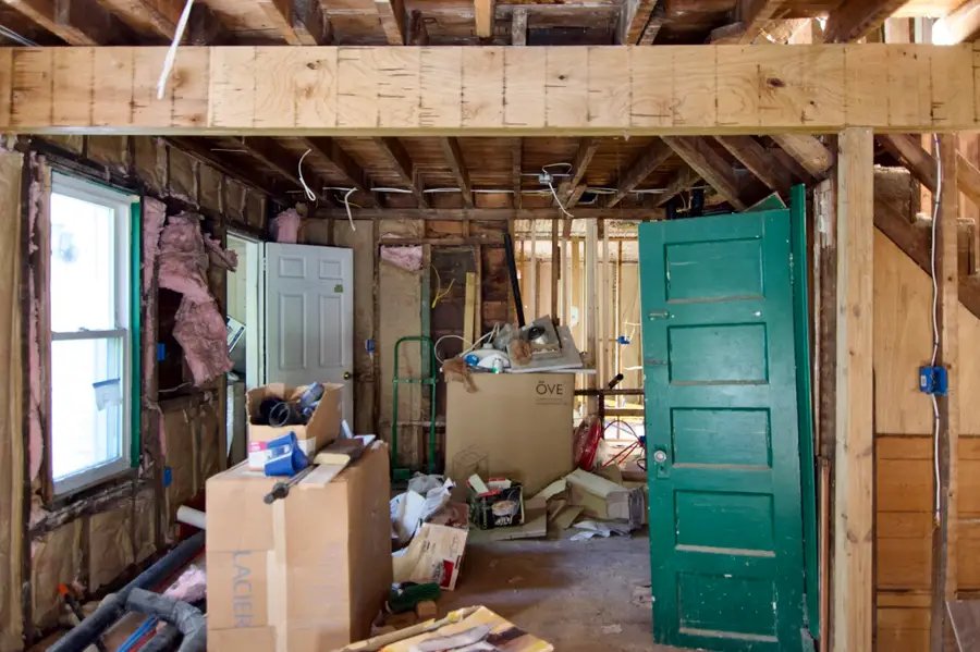 193 Sheridan St, Chicopee, MA 01013 - #3