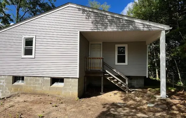 83 Cypress St, Plymouth, MA 02360