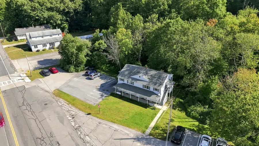 184 Main St, Oxford, MA 01540 - #3