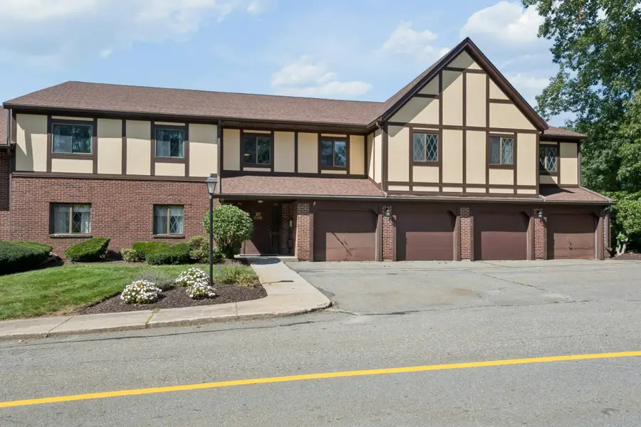 20 Rainbow Pond Drive #C2, Walpole, MA 02081 - #2
