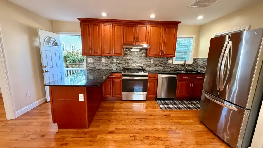 118-120 Charles St, Quincy, MA 02169 - #3