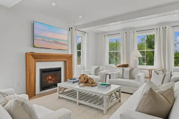5 Goldenrod Court, Nantucket, MA 02554