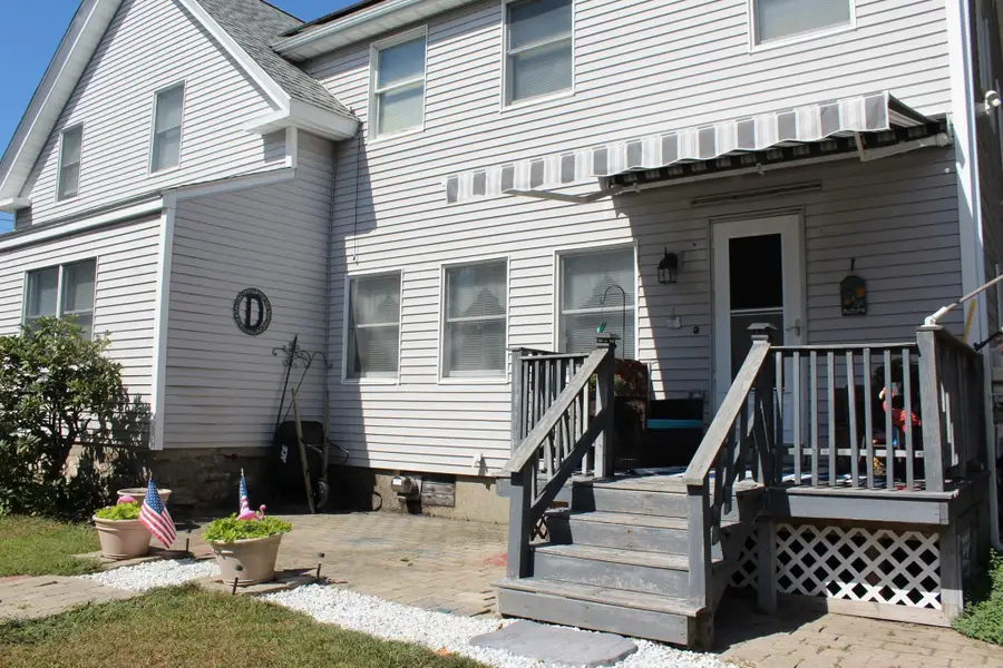 171 S Main St #2, Bellingham, MA 02019 - #2