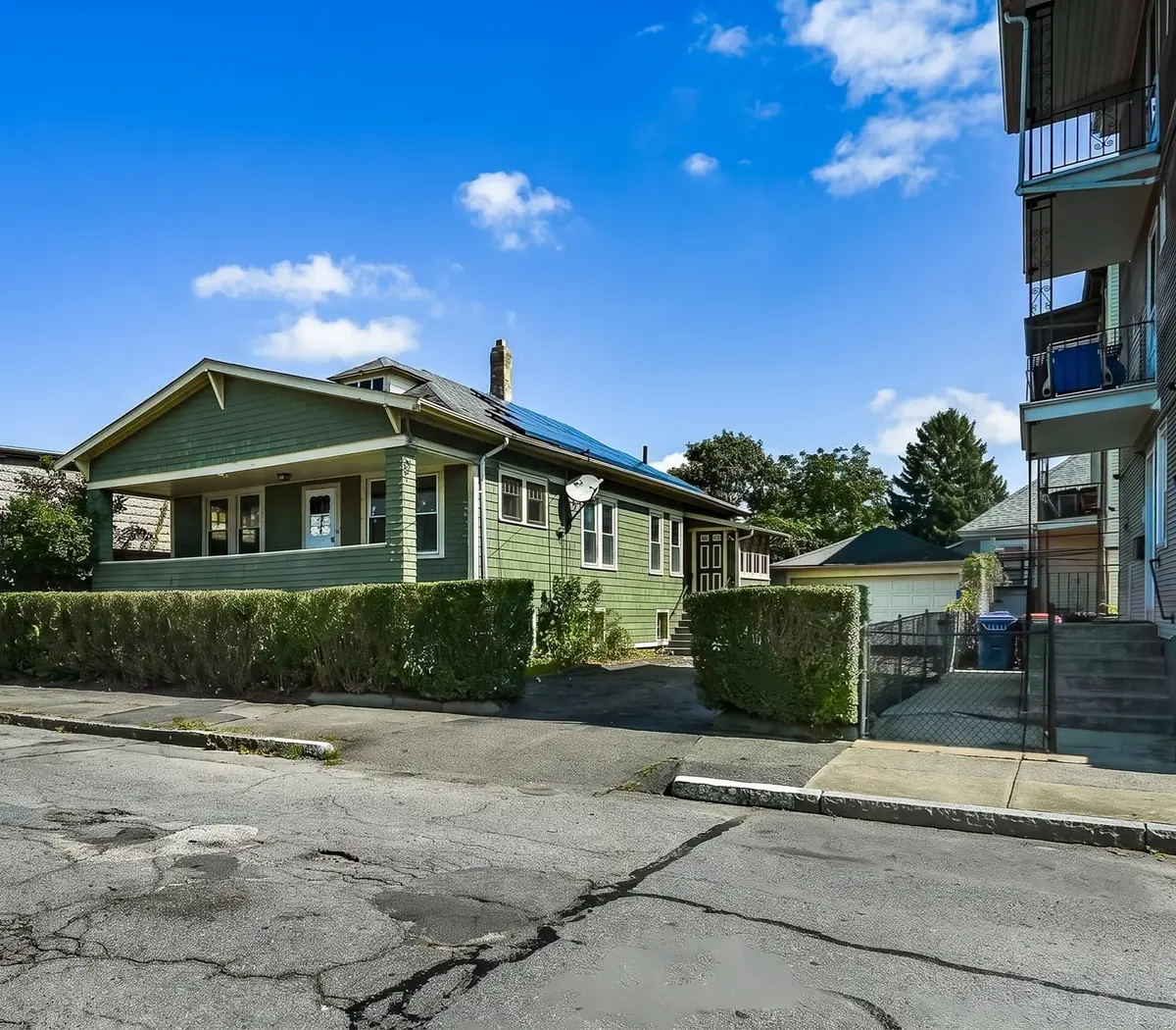 228 Brook St, New Bedford, MA 02746 - #1