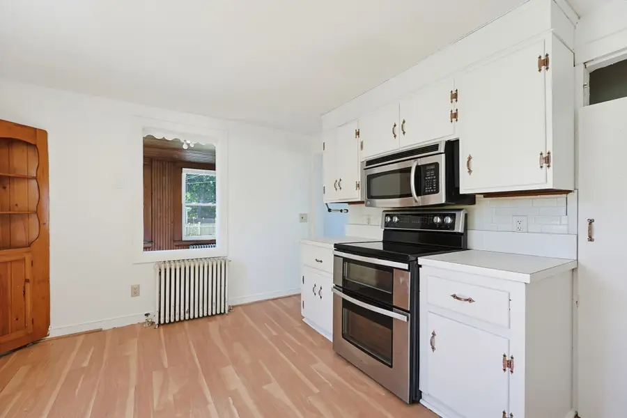 28 Monroe St, Norwood, MA 02062 - #3