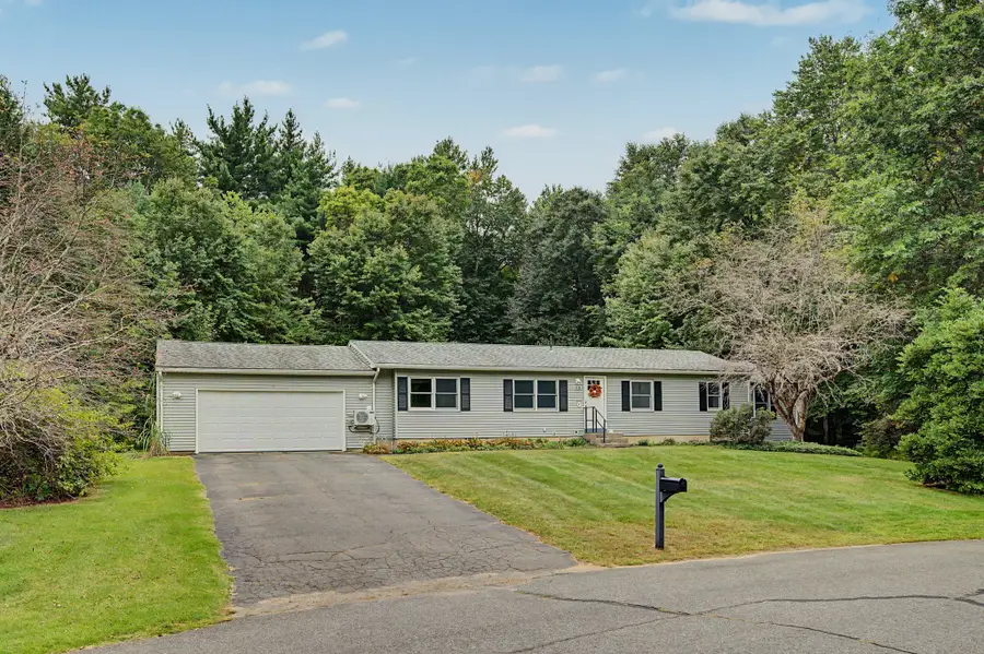 50 Deepwoods Dr., Amherst, MA 01002 - #2