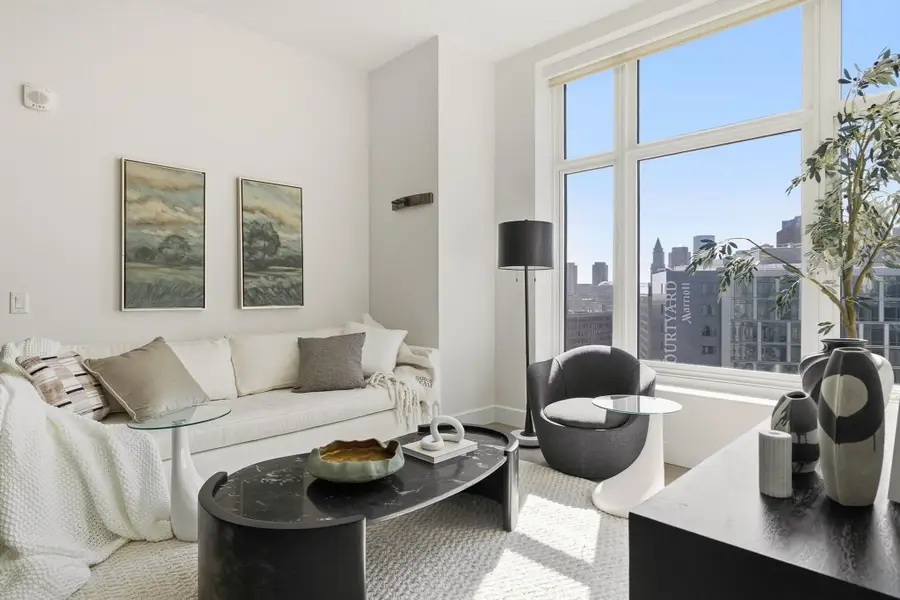 100 Lovejoy Wharf #PH3C, Boston, MA 02114 - #2