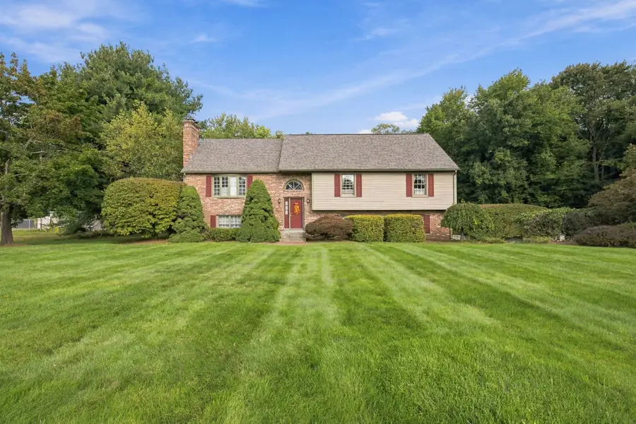 423 Buxton Street, North Smithfield, RI 02896 - #2