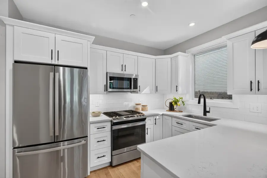 123-125 Centre Street #6, Boston, MA 02124 - #2