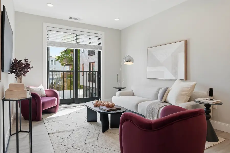 656 Saratoga #206, Boston, MA 02128 - #2