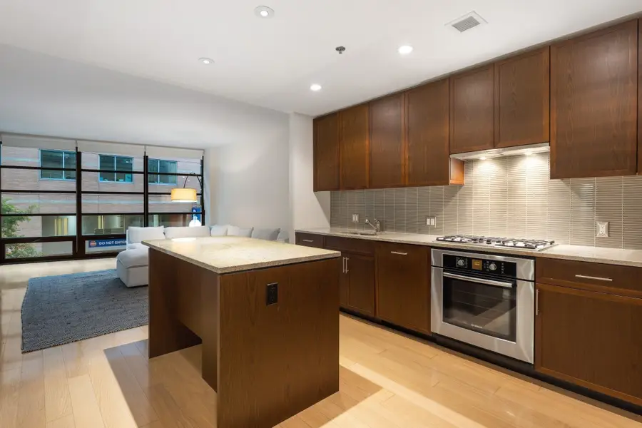 580 Washington #204, Boston, MA 02111 - #3
