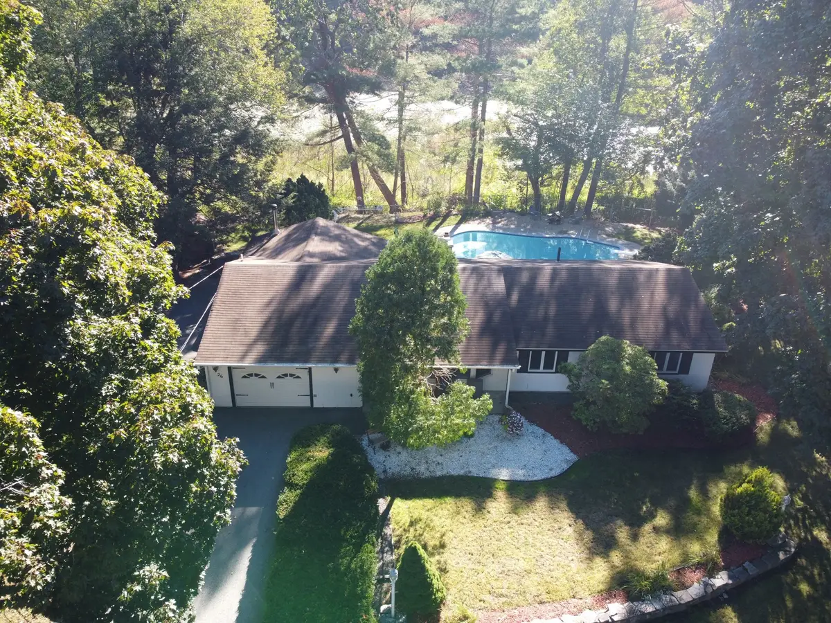 26 Janet Rd, Chelmsford, MA 01824 - #1
