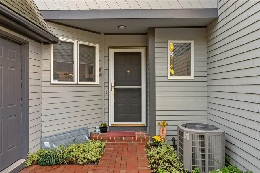 30 Woodbury St #30, Wareham, MA 02532 - #3