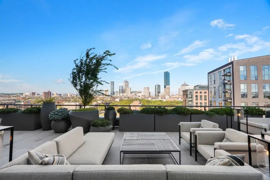 380 Harrison Ave #12-J, Boston, MA 02118 - #2