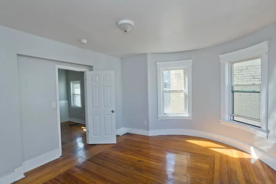 298-302 Belmont Ave, Springfield, MA 01108 - #3