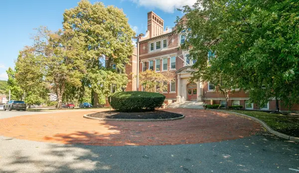20-30 Daniels St. #318, Malden, MA 02148