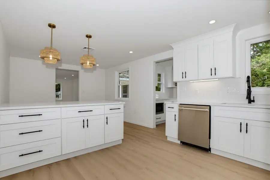 33 Cheryl Ln, Holliston, MA 01746 - #2