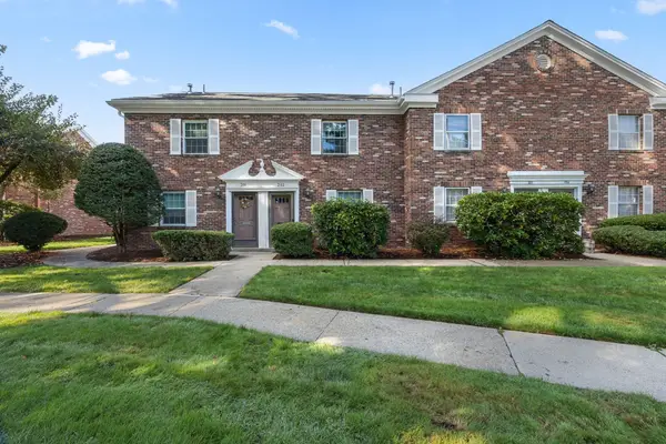 202 Windsor Drive #202, Framingham, MA 01701