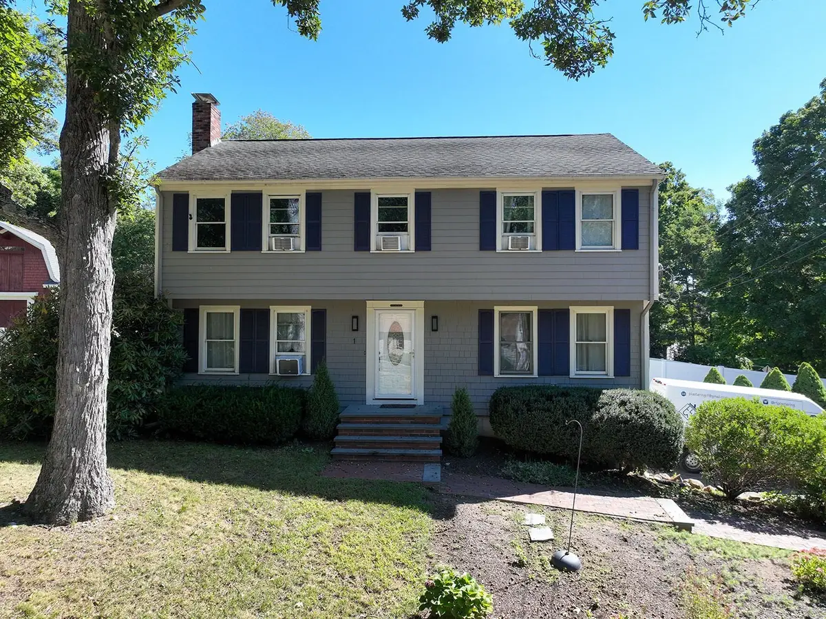 1 Esther Dr, Milford, MA 01757 - #1