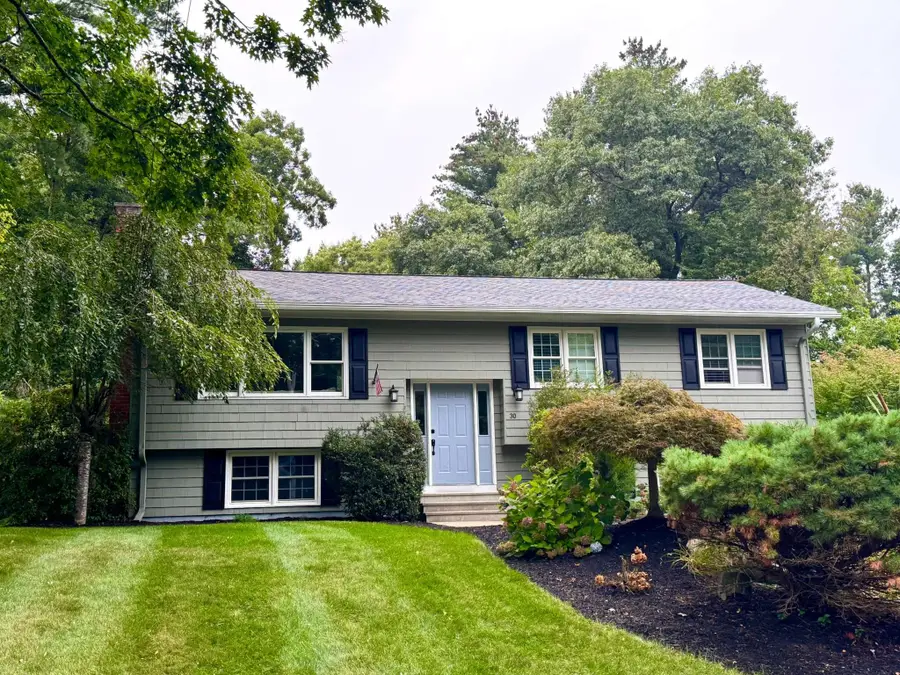 30 Mohawk Dr, Northborough, MA 01532 - #2