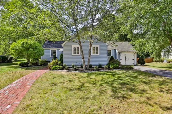37 Mingo St, Milton, MA 02186
