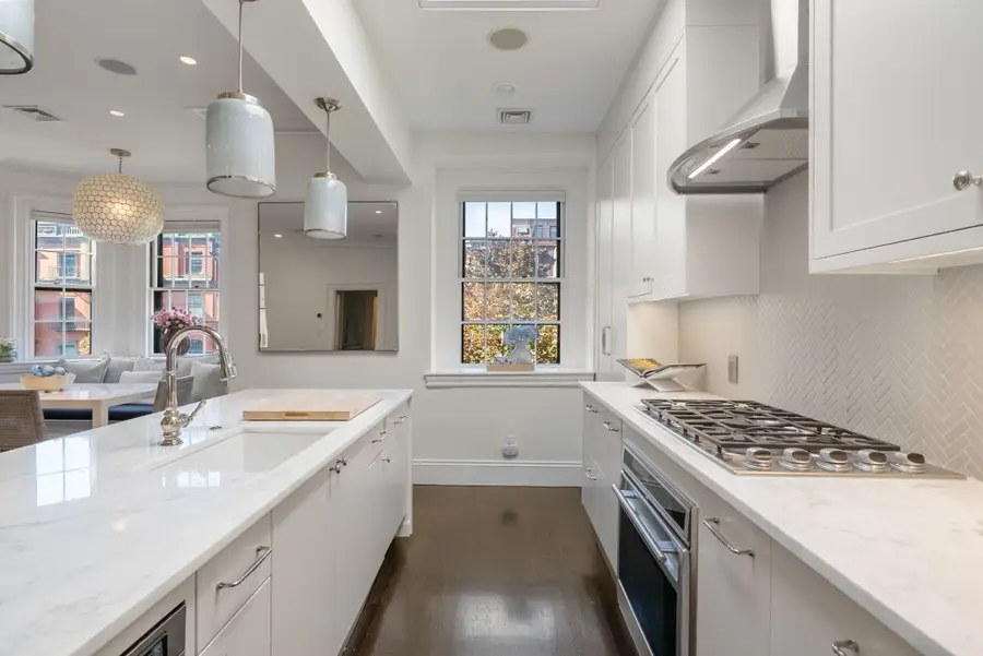 176 Marlborough St #3, Boston, MA 02116 - #3