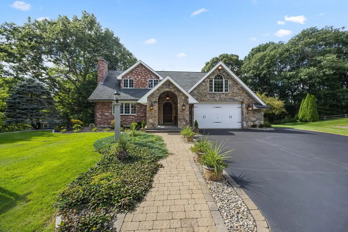 9 Cranbrook Rd, Shrewsbury, MA 01545 - #1