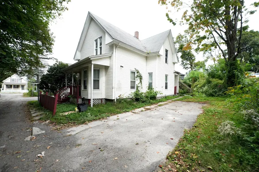 3 Clifton Ter, Worcester, MA 01610 - #2