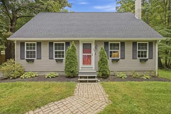 108 Dunn Rd, Ashburnham, MA 01430