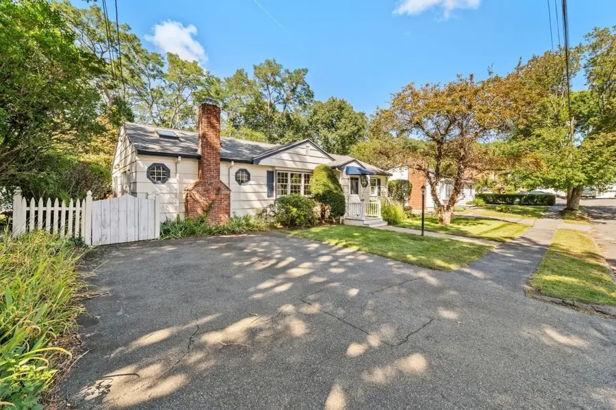 78 Spring View Dr, Lynn, MA 01904 - #3