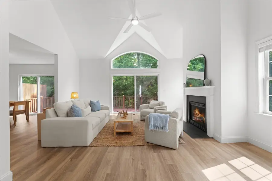 2 Berrywood Ct #2, Bourne, MA 02532 - #3