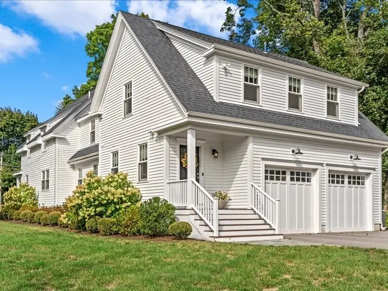 1040 Main St, Hingham, MA 02043 - #2